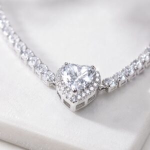 Cœur de Souffle Heart Moissanite Jewellery - Image 4