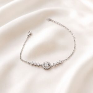 Éclat Silencieux D-Color Moissanite Bracelet
