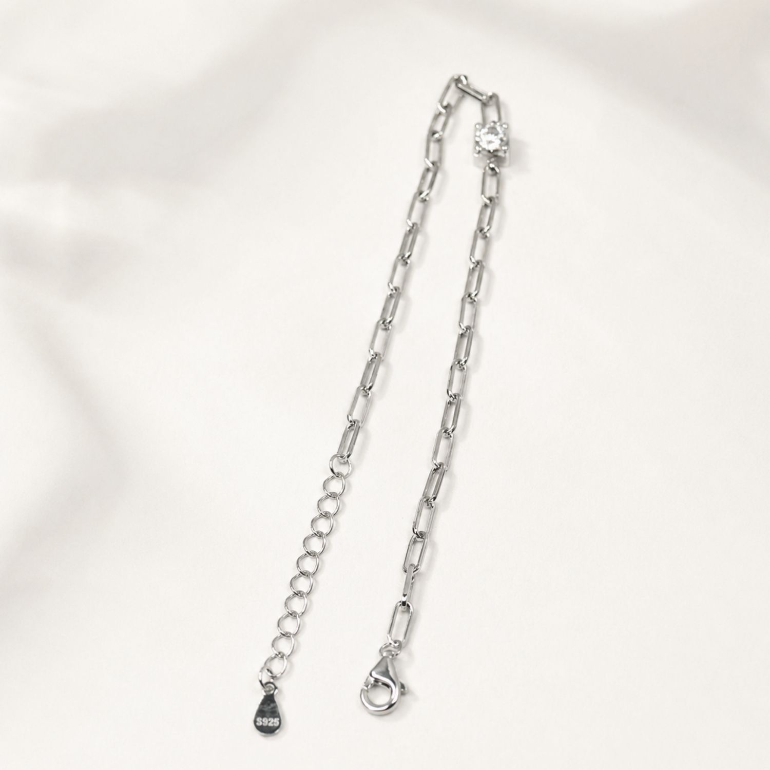 Équilibre Lueur 0.30ct Moissanite Bracelet - Image 5