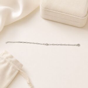 Équilibre Lueur 0.30ct Moissanite Bracelet - Image 9