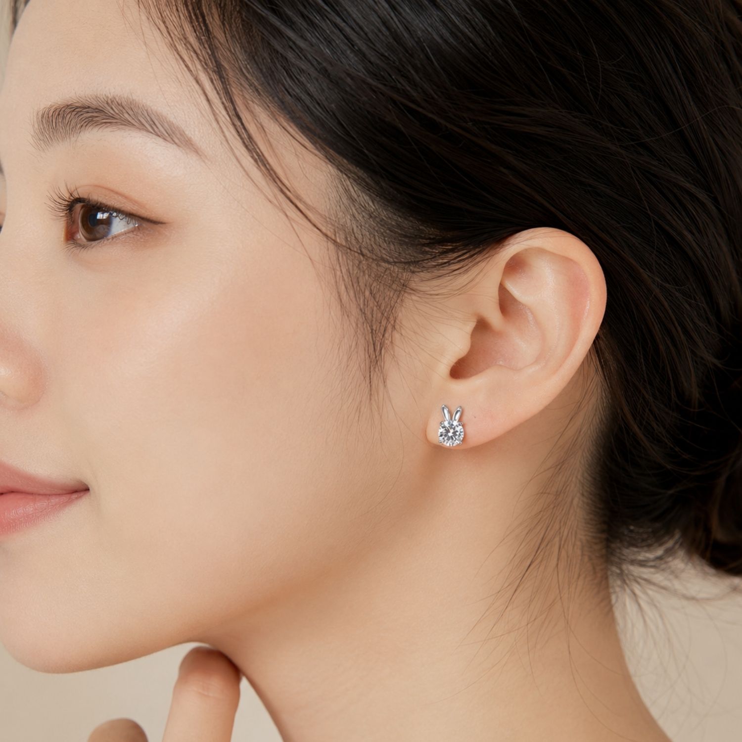 Lumi Lapin Moissanite Bunny Stud Earrings - Image 4