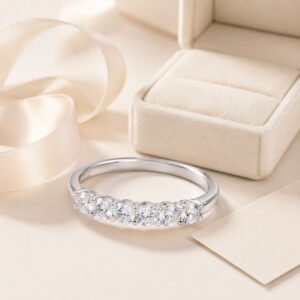 Rangée Lumière Moissanite Row Ring - Image 9