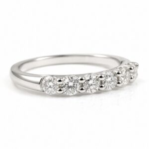 Rangée Lumière Moissanite Row Ring - Image 15