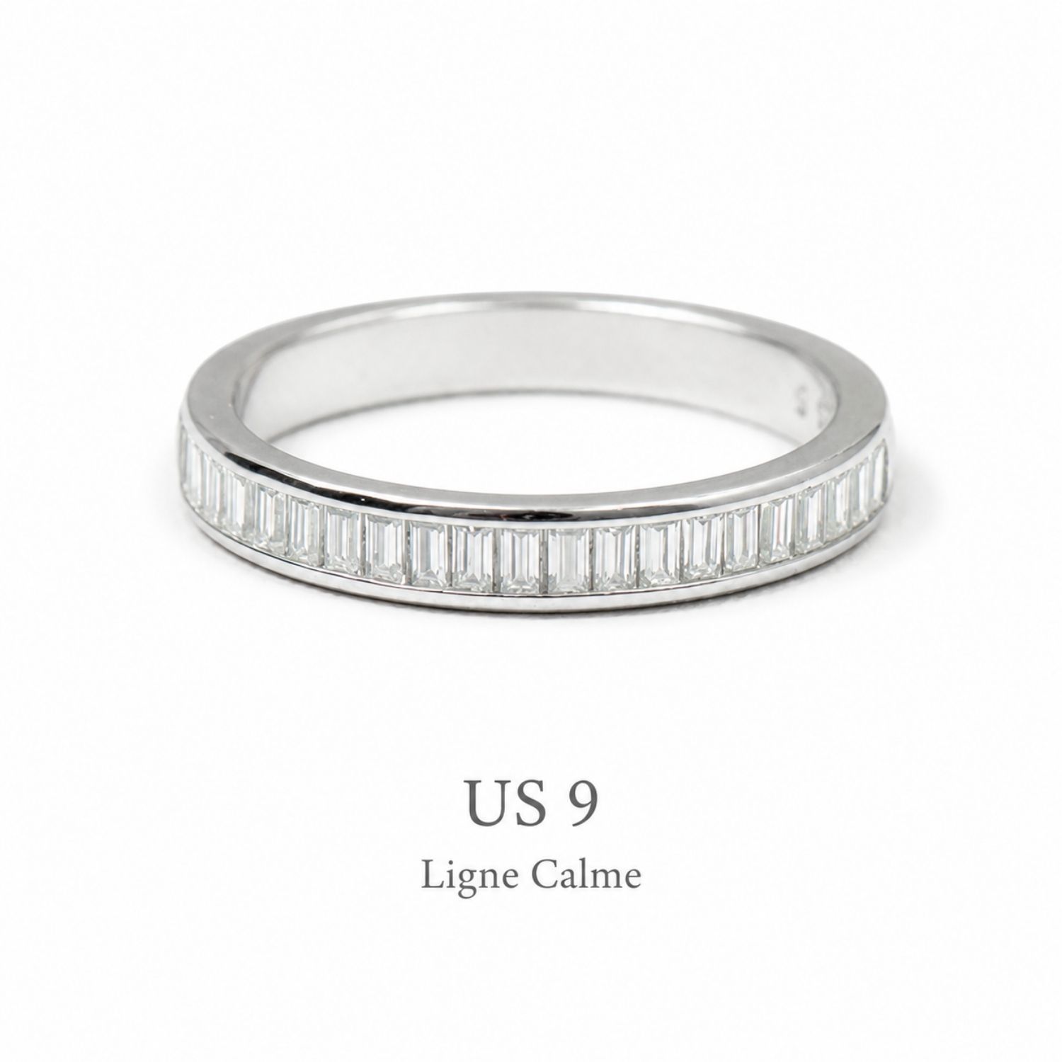 Ligne Calme Baguette Moissanite Ring - Image 16